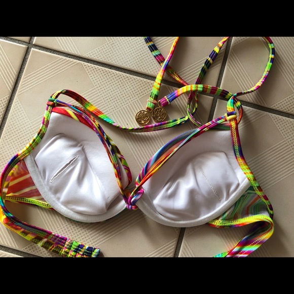 Luli Fama 2-pc bikini - Size XS/S - Picture 3 of 6